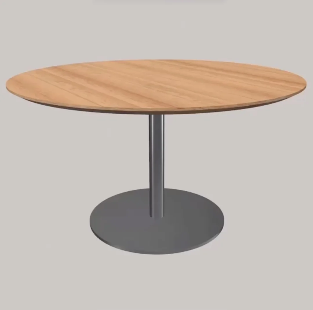 Eleganter Esstisch mit schweizer Kante